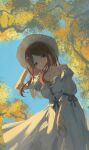  1girl \||/ airool arm_ribbon arm_up asymmetrical_sleeves bang_dream! bang_dream!_it&#039;s_mygo!!!!! bare_shoulders black_ribbon blue_eyes blurry blurry_background breasts brown_hair chinese_commentary collarbone commentary_request cowboy_shot cross-laced_clothes cross-laced_dress day depth_of_field dress frilled_dress frills from_below grey_dress grey_hat grin hat highres leaning_to_the_side long_dress long_hair long_sidelocks looking_at_viewer nagasaki_soyo off-shoulder_dress off_shoulder outdoors parted_bangs puffy_sleeves ribbon short_sleeves sidelighting sidelocks sky smile solo sun_hat three-quarter_sleeves tree uneven_sleeves 