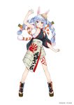  1girl alternate_costume animal_ear_fluff animal_ears arm_up asymmetrical_skirt blue_hair blue_kimono carrot_hair_ornament chest_sarashi clenched_hand copyright_name cosplay e._honda e._honda_(cosplay) food-themed_hair_ornament full_body grey_skirt grin hadanugi_dousa hair_ornament handprint hat highres hololive japanese_clothes kimono kouhaku_nawa layered_skirt leg_tattoo long_hair looking_at_viewer mini_hat multicolored_hair official_art onimoti orange_eyes outstretched_hand pekomon_(usada_pekora) platform_shoes print_skirt rabbit_ears rabbit_girl rope sarashi second-party_source shimenawa simple_background skirt smile solo standing straight-on street_fighter street_fighter_6 striped_clothes striped_kimono tasuki tattoo toes twintails two-tone_hair usada_pekora virtual_youtuber white_background white_hair 