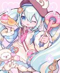  1girl absurdres apron aqua_eyes aqua_hair beret blush brown_hat character-themed_food closed_mouth commentary_request cookie_hair_ornament dessert food food-themed_hair_ornament frilled_apron frills fruit_sandwich fur-trimmed_sleeves fur_trim hair_between_eyes hair_ornament hat hatsune_miku highres holding holding_plate holding_tongs key long_hair looking_at_viewer musical_note musical_note_hair_ornament necktie official_alternate_costume official_alternate_hairstyle one_eye_closed pink_necktie plate ponu_(deresuteponu) puffy_sleeves rabbit_yukine short_sleeves smile solo tongs twintails upper_body very_long_hair vocaloid watermark white_apron yuki_miku yuki_miku_(2026) 