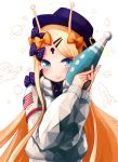  1girl abigail_williams_(fate/grand_order) american_flag antennae bangs black_bow black_headwear blonde_hair blue_eyes blush bow commentary_request eyebrows_visible_through_hair fate_(series) flag_print gun hair_bow hair_ornament hairclip hat highres keyhole long_hair long_sleeves looking_at_viewer orange_bow parted_bangs polka_dot polka_dot_bow smile solo sorrau space_craft swetaer very_long_hair weapon 