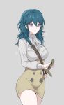 1girl akina_(akn_646) blue_eyes blue_hair byleth_(fire_emblem) byleth_(fire_emblem)_(female) closed_mouth fire_emblem fire_emblem:_three_houses garreg_mach_monastery_uniform grey_background holding holding_sword holding_weapon long_sleeves sheath sheathed simple_background solo sword uniform weapon 