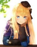  1girl arm_support backlighting bangs beret blonde_hair blue_coat blue_eyes blush bow brown_bow brown_gloves brown_headwear closed_mouth commentary_request eyebrows_visible_through_hair fate_(series) flower gloves hair_bow hair_flower hair_ornament hat head_in_hand light_smile long_hair long_sleeves lord_el-melloi_ii_case_files nasii reines_el-melloi_archisorte revision rose simple_background solo upper_body v-shaped_eyebrows white_background white_flower white_rose 