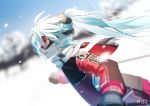  1girl bai_yemeng bangs black_gloves blue_eyes blue_hair blue_sky blurry blurry_background blurry_foreground commentary_request day depth_of_field floating_hair fringe_trim gloves hatsune_miku highres hood hood_down hooded_jacket jacket long_hair long_sleeves looking_away outdoors parted_lips profile red_jacket scarf signature ski_goggles skiing sky smile snow solo twintails vocaloid white_scarf 