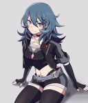  1girl alternate_costume black_gloves black_legwear black_shorts blue_eyes blue_hair breasts byleth_(fire_emblem) byleth_(fire_emblem)_(female) cleavage closed_mouth fingerless_gloves fire_emblem fire_emblem:_three_houses gloves grey_background gurepyon medium_hair navel short_shorts shorts simple_background smile solo super_smash_bros. thighhighs 