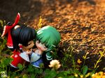  figure hakurei_reimu kochiya_sanae multiple_girls nendoroid photo touhou yuri 