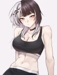  1girl alternate_costume black_choker black_hair black_sports_bra breasts choker highres hololive hololive_english large_breasts long_hair multicolored_hair navel nurizza_ilst shiori_novella simple_background solo split-color_hair sports_bra sweat two-tone_hair very_sweaty virtual_youtuber white_background white_hair yellow_eyes 
