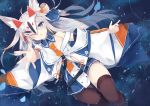  animal_ears blue_eyes foxgirl japanese_clothes long_hair mask nibiiro_shizuka original thighhighs water white_hair zettai_ryouiki 