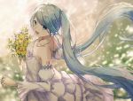  1girl aqua_eyes aqua_hair blurry blurry_background bokeh bouquet commentary depth_of_field detached_sleeves dress dress_flower flower from_above hand_up haruta_(user_dndp3458) hatsune_miku holding holding_bouquet jewelry layered_dress looking_at_viewer looking_up necklace open_mouth rose smile solo vocaloid wedding wedding_dress white_flower white_rose white_sleeves 