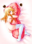  ass blonde_hair breasts hug moriya_suwako nude pillow pillow_hug rei_kazami sideboob small_breasts smile solo thighhighs touhou yellow_eyes 