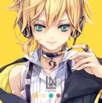  1boy aqua_eyes bangs bare_shoulders bass_clef black_jacket blonde_hair choker collared_shirt color_guide commentary headphones headset jacket jewelry kagamine_len ln looking_at_viewer nail_polish off_shoulder pendant ring shirt simple_background sleeveless smile solo suspenders upper_body vocaloid white_shirt yellow_nails yellow_theme 
