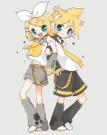  1boy 1girl back-to-back bangs belt black_collar black_shorts black_sleeves blonde_hair blue_eyes bow collar commentary crop_top derivative_work detached_sleeves full_body grey_background grey_collar grey_shorts grey_sleeves hair_bow hair_ornament hairclip headphones heel_up highres kagamine_len kagamine_rin leg_warmers locked_arms looking_at_viewer midriff nail_polish najo neckerchief necktie open_mouth sailor_collar school_uniform shirt short_hair short_ponytail short_shorts short_sleeves shorts simple_background smile spiked_hair standing star swept_bangs vocaloid vocaloid_boxart_pose white_bow white_footwear white_shirt yellow_nails yellow_neckwear 
