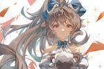  1girl absurdres animal_ears arknights bare_shoulders bell brown_hair chinese_commentary closed_mouth collarbone commentary_request curled_horns eyjafjalla_(arknights) eyjafjalla_the_hvit_aska_(a_picnic_before_a_long_trip)_(arknights) eyjafjalla_the_hvit_aska_(arknights) grey_horns hair_between_eyes highres horns jingle_bell long_hair neck_bell official_alternate_costume pink_eyes sheep_ears sheep_girl sheep_horns smile solo sparkle upper_body white_background yuki_sweet_tea 