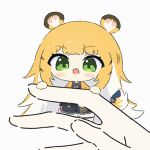  1girl animal_ear_fluff animal_ears animated animated_gif blonde_hair blush chibi colored_inner_hair commentary_request gloves green_eyes jacket ju_fufu long_hair looking_at_viewer multicolored_hair open_mouth shirt shorts simple_background smile solo tail tiger_ears tiger_girl tiger_tail umihio white_background white_hair zenless_zone_zero 