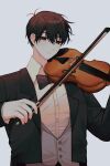  1boy aged_up antenna_hair black_bow black_bowtie black_eyes black_hair black_jacket bow bow_(music) bowtie buttons closed_mouth collared_shirt commentary_request grey_background grey_vest hair_behind_ear hair_between_eyes hand_up highres holding holding_bow_(music) holding_instrument holding_violin instrument jacket korean_commentary long_sleeves looking_at_viewer male_focus no_pupils omo_taru omori open_clothes open_jacket shirt short_hair simple_background solo sunny_(omori) upper_body vest violin white_shirt 