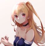  1girl aa_(sin2324) azur_lane bangs bare_shoulders black_choker blue_sleeves breasts brown_background choker cleveland_(azur_lane) closed_mouth collarbone commentary_request detached_sleeves eyebrows_visible_through_hair hair_between_eyes highres light_brown_hair long_hair looking_at_viewer one_side_up red_eyes small_breasts solo star_(symbol) strapless upper_body very_long_hair 