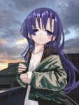  1girl absurdres blue_sky blush closed_mouth goshiki_agiri green_jacket highres jacket kill_me_baby long_sleeves looking_at_viewer nadegata open_clothes open_jacket purple_eyes purple_hair shirt sky solo standing white_shirt 