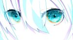  androgynous bangs blue_eyes close-up hair_between_eyes looking_to_the_side original reflection solo tragic_vacance6 water white_hair 