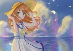  1girl :d absurdres backlighting cloud day dress green_eyes hanamaru_hareru hanayori_jyoshiryou hand_up hat highres long_hair looking_at_viewer open_mouth orange_hair outdoors sleeveless sleeveless_dress smile solo standing sun_hat virtual_youtuber water white_dress wonderfullight yellow_headwear 