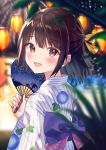  1girl :d absurdres blurry blurry_background blush bow brown_eyes fan fireworks hair_bow highres huge_filesize japanese_clothes kimono lantern looking_back medium_hair one_side_up open_mouth original paper_fan paper_lantern smile summer_festival uchiwa uni_sirasu white_kimono yellow_bow yukata 