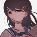  1girl black_eyes black_hair blue_sailor_collar closed_mouth danganronpa:_trigger_happy_havoc danganronpa_(series) frown grey_background grey_shirt hair_ornament hairclip hand_up highres holding holding_knife knife long_hair maizono_sayaka neri_ume sailor_collar shirt simple_background solo 