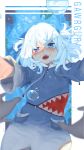  1girl bangs blue_eyes bubble floating_hair gawr_gura highres hololive hololive_english hood hoodie looking_at_viewer open_mouth reaching_out rou_(rou22) shaded_face sharp_teeth short_twintails silver_hair teeth twintails underwater 
