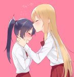  2girls bangs black_hair blonde_hair blush closed_eyes commentary_request cowboy_shot doma_umaru flying_sweatdrops forehead_kiss from_side hands_on_another&#039;s_cheeks hands_on_another&#039;s_face height_difference hijiki_(hijikini) himouto!_umaru-chan kiss long_hair motoba_kirie multiple_girls open_mouth pink_background ponytail red_skirt school_uniform simple_background skirt sweatdrop translated very_long_hair wavy_mouth yuri 