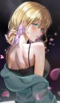  1girl absurdres back bare_shoulders black_camisole blonde_hair blue_nails blush breasts camisole colored_inner_hair commentary ear_piercing fingernails from_behind green_eyes green_hoodie hair_ornament hairclip highres hood hoodie kurumi_noah kurumi_noah_(6th_costume) large_breasts looking_at_viewer looking_back median_furrow medium_hair multicolored_hair nail_polish parted_lips petals piercing pink_hair pink_lips shoulder_blades signature solo striped_clothes striped_hoodie two-tone_hair virtual_youtuber vspo! yoitsuki_nema 