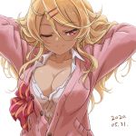  1girl amaryllis_gumi arms_behind_head blonde_hair breasts cleavage closed_mouth collarbone collared_shirt dark_skin earrings gagame hair_ornament hairclip highres jewelry large_breasts long_hair long_sleeves messy_hair one_eye_closed ouga_saki partially_unbuttoned pink_sweater shirt simple_background smile solo sweater upper_body white_background white_shirt 