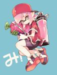  1girl amezawa_koma backwards_hat bangs baseball_cap bike_shorts black_shorts blue_background blunt_bangs closed_mouth commentary domino_mask floating grey_eyes hat highres holding holding_weapon ink_tank_(splatoon) inkling inkling_(language) looking_at_viewer mask pink_hair pointy_ears red_footwear red_headwear red_shirt shirt shoes short_hair short_sleeves shorts simple_background smile solo splatoon_(series) splatoon_2 splattershot_(splatoon) symbol_commentary tentacle_hair translated weapon 