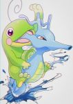  arm_up blurry commentary_request creature gen_2_pokemon highres kingdra no_humans open_mouth pokemon pokemon_(creature) politoed red_eyes riding_pokemon saiku_(zvlku) smile toes tongue water white_background 