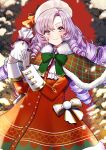  1girl asazuke25 bow capelet christmas dress drill_hair fur-trimmed_capelet fur_trim gift_bag gloves green_bow hat highres hyakumantenbara_salome long_hair long_sleeves nijisanji purple_eyes purple_hair red_dress sleeve_cuffs smile solo virtual_youtuber white_bow white_gloves 