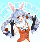  1girl animal_ear_fluff animal_ears black_gloves blue_bow bow breasts brown_eyes bunny_ears chicken_leg cleavage cosplay don-chan_(usada_pekora) elbow_gloves english_commentary food_themed_hair_ornament fur_trim gloves hair_bow hair_ornament hololive hololive_english mixed-language_commentary multicolored_hair navel open_hands open_mouth small_breasts solo takanashi_kiara takanashi_kiara_(artist) takanashi_kiara_(cosplay) usada_pekora virtual_youtuber white_hair 