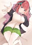  5-toubun_no_hanayome nakano_nino seifuku sweater thighhighs uiri-na 