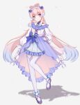  1girl air_bubble alternate_costume blue_gemstone blue_hair bow bow-shaped_hair bubble closed_mouth colored_tips dress_bow footwear_bow full_body gem genshin_impact gloves hand_on_own_hip heart highres long_hair long_sleeves looking_at_viewer multicolored_hair pink_hair pomufuwari purple_eyes purple_footwear sangonomiya_kokomi shadow sidelocks simple_background smile solo standing standing_on_one_leg thighhighs vision_(genshin_impact) white_gloves white_thighhighs 