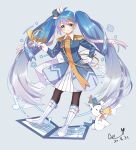  1girl 1other ahoge black_pantyhose boots closed_mouth epaulettes french_horn fringe_trim gloves gradient_hair hand_on_own_hip hat hat_feather hatsune_miku highres horn_(instrument) instrument light_blush long_hair looking_at_viewer mini_hat mini_shako_cap multicolored_hair musical_note musical_note_print musical_staff musical_staff_print official_alternate_costume official_alternate_hairstyle pantyhose qs11 shako_cap smile snowflakes twintails very_long_hair vocaloid white_boots white_gloves white_hair yuki_miku yuki_miku_(2020) 