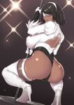  1girl ass aster_crowley back back_cutout black_hair blindfold blush boots breasts cameltoe cleavage_cutout clothing_cutout covered_nipples dark_skin dark_skinned_female diffraction_spikes feather_trim hairband high_heels highres holding large_breasts looking_back mole mole_on_ass mole_under_mouth nier_(series) nier_automata pink_lips pole pole_dancing shiny shiny_skin short_hair smile squatting stripper stripper_pole thigh_boots thighhighs white_blindfold white_footwear white_hairband white_legwear yorha_no._2_type_p 