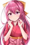  1girl acchii_(akina) blush closed_mouth eyebrows_visible_through_hair fingernails hair_between_eyes hair_ribbon hakama highres japanese_clothes kamikaze_(kancolle) kantai_collection kimono long_hair meiji_schoolgirl_uniform nail_polish pink_hakama pink_nails purple_eyes purple_hair red_kimono ribbon simple_background smile solo upper_body white_background yellow_ribbon 