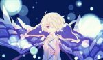  1boy ahoge bangs blue_background blue_cloak blurry bokeh character_request cloak closed_mouth coat depth_of_field eyebrows_visible_through_hair hair_over_one_eye hibi89 highres looking_at_viewer male_focus merc_storia purple_eyes simple_background smile solo white_coat white_hair 