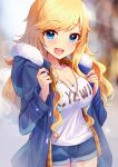  1girl :d absurdres bangs blonde_hair blue_eyes blue_jacket blue_shorts blurry blurry_background blush breasts cleavage clothes_writing collarbone commentary_request cowboy_shot denim denim_shorts depth_of_field eyebrows_visible_through_hair fur-trimmed_jacket fur_trim hands_up highres idolmaster idolmaster_cinderella_girls idolmaster_cinderella_girls_starlight_stage jacket jewelry large_breasts long_hair long_sleeves looking_at_viewer necklace ootsuki_yui open_mouth sakura_ran shirt short_shorts shorts smile solo upper_teeth wavy_hair 