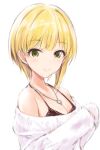  1girl bangs bare_shoulders blonde_hair blunt_bangs breasts cleavage eyebrows_visible_through_hair green_eyes halterneck heart heart_necklace idolmaster idolmaster_cinderella_girls jewelry light_blush looking_at_viewer medium_breasts miyamoto_frederica nannacy7 necklace off-shoulder_sweater off_shoulder ribbed_sweater short_hair simple_background smile solo sweater upper_body white_background white_sweater 