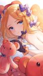 1girl abigail_williams_(fate) bangs bare_shoulders black_gloves blonde_hair blue_eyes bow eyebrows_visible_through_hair fate/grand_order fate_(series) gloves hair_bow highres long_hair looking_at_viewer march_ab parted_bangs sidelocks smile solo stuffed_animal stuffed_toy teddy_bear white_background wrist_cuffs 