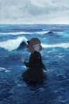  1girl black_dress brown_hair commentary_request dress grey_sky highres horizon long_sleeves looking_at_viewer nanaju_ko original partially_submerged short_hair solo upper_body water waves yellow_eyes 