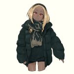  1girl blonde_hair blush coat dark_skin dark_skinned_female domodesu gloves hairband highres kitten_(gravity_daze) long_hair long_sleeves looking_at_viewer red_eyes scarf short_hair simple_background skirt smile solo winter winter_clothes winter_coat 