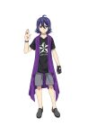  1boy ahoge black_gloves black_shirt closed_mouth fingerless_gloves full_body gloves grey_footwear grey_shorts hair_between_eyes hand_up highres jewelry king_of_prism king_of_prism:_shiny_seven_stars looking_at_viewer male_focus necklace official_art pretty_rhythm pretty_series purple_eyes purple_hair purple_scarf ring scarf second-party_source shirt shoes short_hair short_sleeves shorts simple_background single_glove solo standing suzuno_yuu t-shirt tachi-e transparent_background 