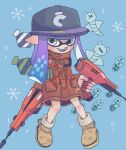  1girl anna_gomesi baseball_cap black_hat blue_background blue_eyes blue_hair boots brown_footwear buttons commentary_request dual_wielding dualie_squelcher_(splatoon) full_body gradient_hair gun hat highres holding holding_gun holding_weapon inkling inkling_girl inkling_player_character jacket long_hair looking_at_viewer multicolored_hair open_mouth pointy_ears print_headwear purple_hair red_jacket smile snowflake_background solo splatoon_(series) standing teeth tentacle_hair two-tone_hair weapon 