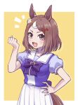  1girl :d animal_ears border bow bowtie brown_hair clenched_hand hand_on_own_hip highres horse_ears horse_girl horseshoe_ornament mochi_(1021208) multicolored_hair notice_lines pleated_skirt puffy_short_sleeves puffy_sleeves purple_bow purple_bowtie purple_eyes purple_shirt sailor_collar sailor_shirt school_uniform shirt short_hair short_sleeves skirt smile solo streaked_hair summer_uniform tail tracen_school_uniform tsurumaru_tsuyoshi_(umamusume) two-tone_hair umamusume white_border white_hair white_skirt yellow_background 