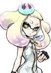  1girl black_gloves blonde_hair breasts cross-shaped_pupils crown dress fingerless_gloves gloves gradient_hair highres inkling koharu2.5 medium_hair mole mole_under_mouth multicolored_hair pearl_(splatoon) pink_hair simple_background sleeveless sleeveless_dress small_breasts solo splatoon_(series) splatoon_2 suction_cups symbol-shaped_pupils tentacle_hair two-tone_hair white_background white_dress yellow_eyes yellow_pupils zipper zipper_pull_tab 