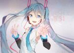  aida_(chinhung0612) hatsune_miku headphones tagme vocaloid 