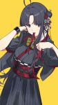  1girl ahoge awa_subaru black_hair black_kimono bracelet commentary girls_band_cry highres japanese_clothes jewelry kimono kuji_(orca9ji) kuuhaku_to_catharsis long_hair mouth_hold obi one_side_up parted_bangs purple_eyes red_ribbon red_sash ribbon ribbon_in_mouth sash sidelocks solo yellow_background 
