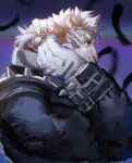  1boy 5cm_housamo absurdres animal_ears arknights bara black_feathers from_side furry hand_on_own_head highres looking_at_viewer male_focus medium_hair mountain_(arknights) mountain_(dark_cloud)_(arknights) muscular muscular_male official_alternate_costume solo tiger_boy tiger_ears tying_hair upper_body white_fur 